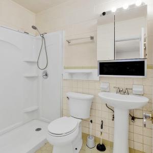 Photo #10 of 1479 & 1471 Highway 17, Little River, SC 1.4 acres