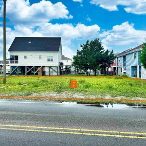 Photo #1 of 525 B N Waccamaw Dr., Garden City Beach, SC 0.1 acres