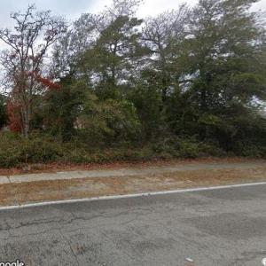 Lot with picuture of neighbors house
