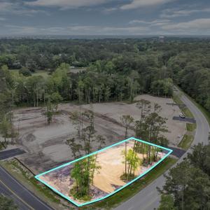 Drone / aerial view featuring a forest view
