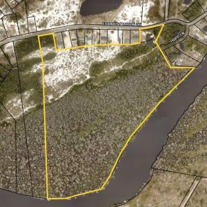 Aerial map of property and surrounding area featur