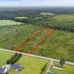 Aerial view of property and surrounding area featu