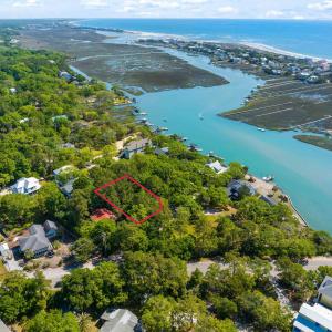 Aerial overview of property's location featuring p