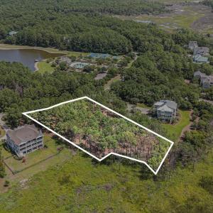 View of property location featuring a large body o