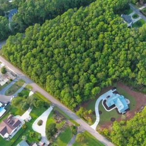 Aerial overview of property's location featuring a