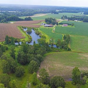 View of property location featuring rural landscap