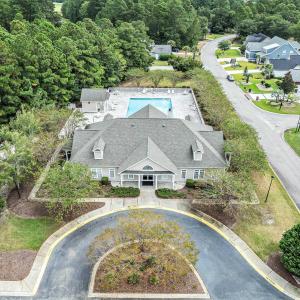 Community pool & Rec Center