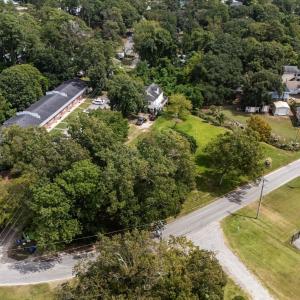 Aerial overview of property's location
