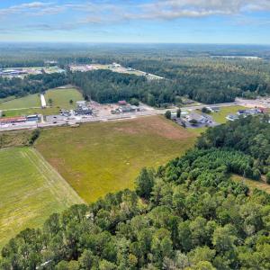 Aerial view of property's location featuring a hea