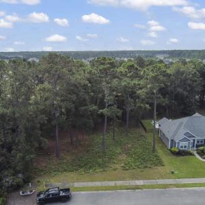 Aerial view of property and surrounding area featu