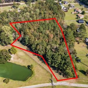 Aerial view of property's location featuring a lar