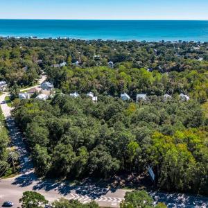 Aerial view of property and surrounding area featu