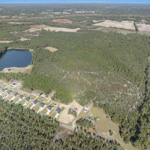 Aerial view of property's location with a nearby b