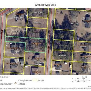 Map / location featuring property boundaries highl