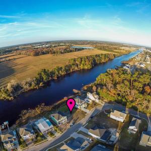 Aerial overview of property's location featuring a