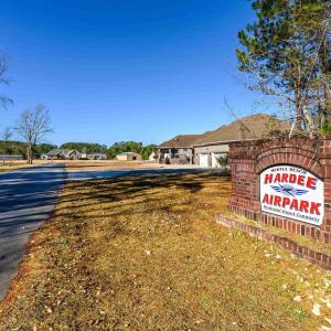 Photo #1 of 206 Mooney Ct., Loris, SC 1.0 acres