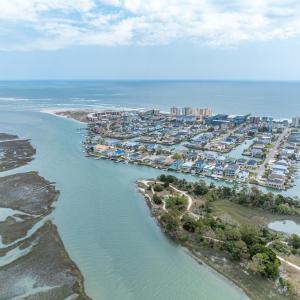 Aerial view of property's location featuring a lar