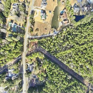 View of property location with nearby suburban are