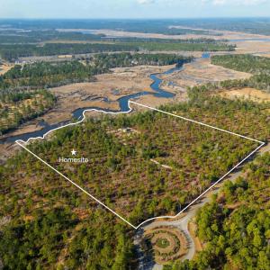 Aerial view of property and surrounding area featu