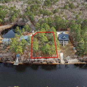 Aerial view of property and surrounding area featu