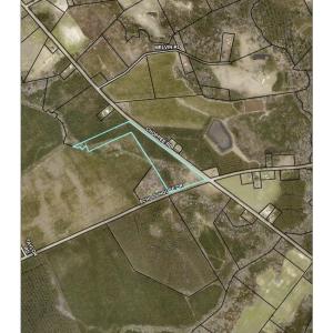 Aerial map of property and surrounding area