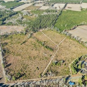 Aerial view of property and surrounding area featu