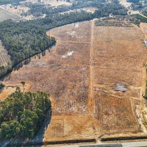 Aerial overview of property's location featuring e