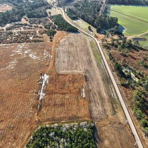 View of property location featuring rural landscap