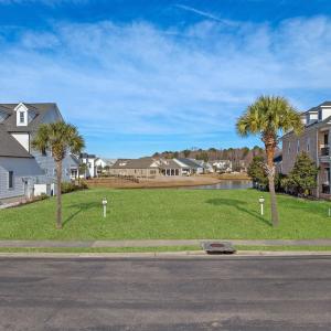 Surrounding community featuring a residential view