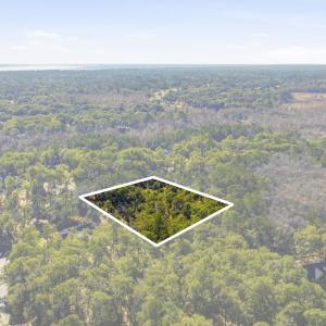 Aerial view of property and surrounding area with