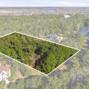 Aerial view of property's location with a nearby b