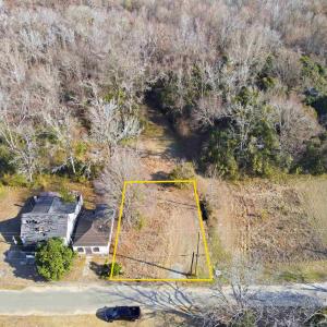 Photo #1 of 128 Lake St., Lake City, SC 0.1 acres