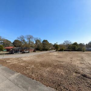 Photo #2 of 1601 B Ave, West Columbia, SC 0.4 acres