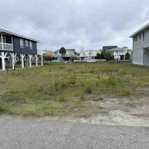 Photo #1 of 304 45th Ave. N, North Myrtle Beach, SC 0.1 acres