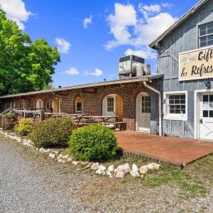 Photo #2 of 4067 Dickerson Mill Road, Bedford, VA 73.5 acres