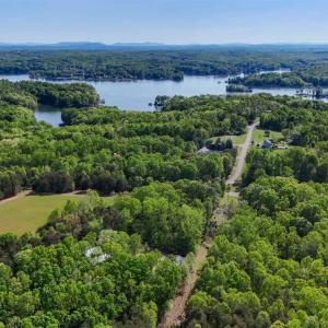 Photo #18 of 379 High Point Rd, Moneta, VA 2.5 acres