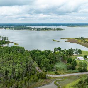 Photo #6 of 9323 Rowes Point Road, Hayes, VA 3.0 acres