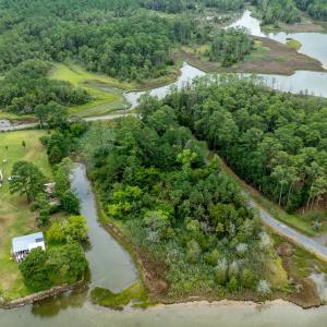 Photo #12 of 9323 Rowes Point Road, Hayes, VA 3.0 acres