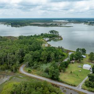 Photo #7 of 9323 Rowes Point Road, Hayes, VA 3.0 acres