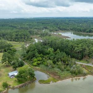 Photo #16 of 9323 Rowes Point Road, Hayes, VA 3.0 acres