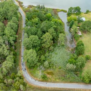 Photo #22 of 9323 Rowes Point Road, Hayes, VA 3.0 acres