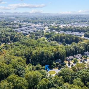 Photo #2 of 123 Seven Oaks Drive, Lynchburg, VA 1.5 acres