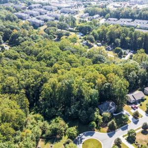 Photo #4 of 123 Seven Oaks Drive, Lynchburg, VA 1.5 acres