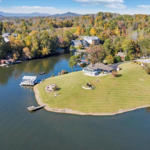 Photo #1 of 1191 Rebel Lane, Goodview, VA 0.8 acres