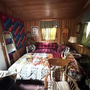 Photo #5 of 362 Cabin Lane, Gladstone, VA 12.2 acres