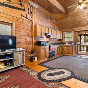 Photo #15 of 1239 Hummingbird Lane, Bedford, VA 24.7 acres