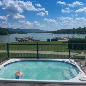 Photo #33 of 47 Spyglass Lane, Huddleston, VA 0.5 acres