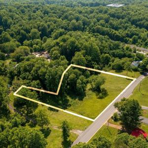 Photo #10 of 115 Chapel Lane, Lynchburg, VA 1.3 acres