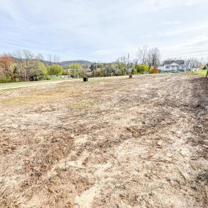 Photo #6 of 3201 Mayflower Drive, Lynchburg, VA 0.3 acres