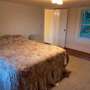 Photo #36 of 952 Naked Mountain Lane, Shipman, VA 87.6 acres